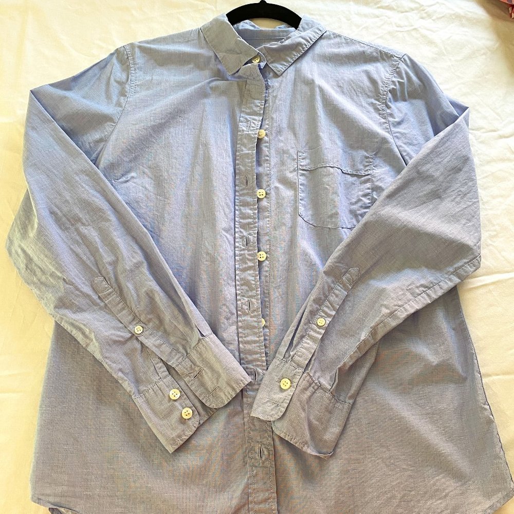 Gently worn J Crew oxford size M